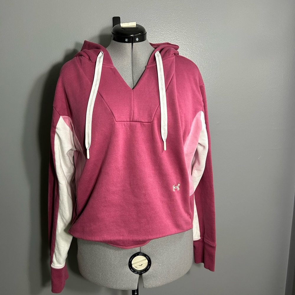 UA under armour Women's Pink and White Hoodie cropped